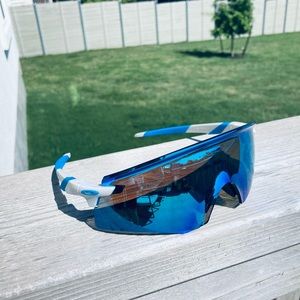 Oakley Encoder Sunglasses
